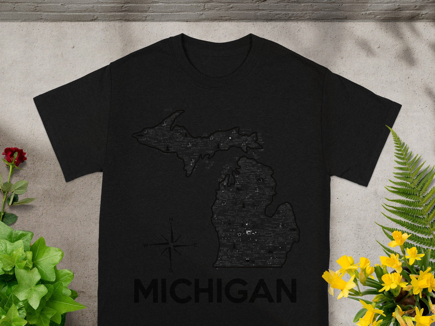 Michigan Map Design Graphic Tee for Casual Product