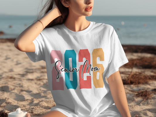 Senior Mom Colorful 2026 Graduation T-Shirt
