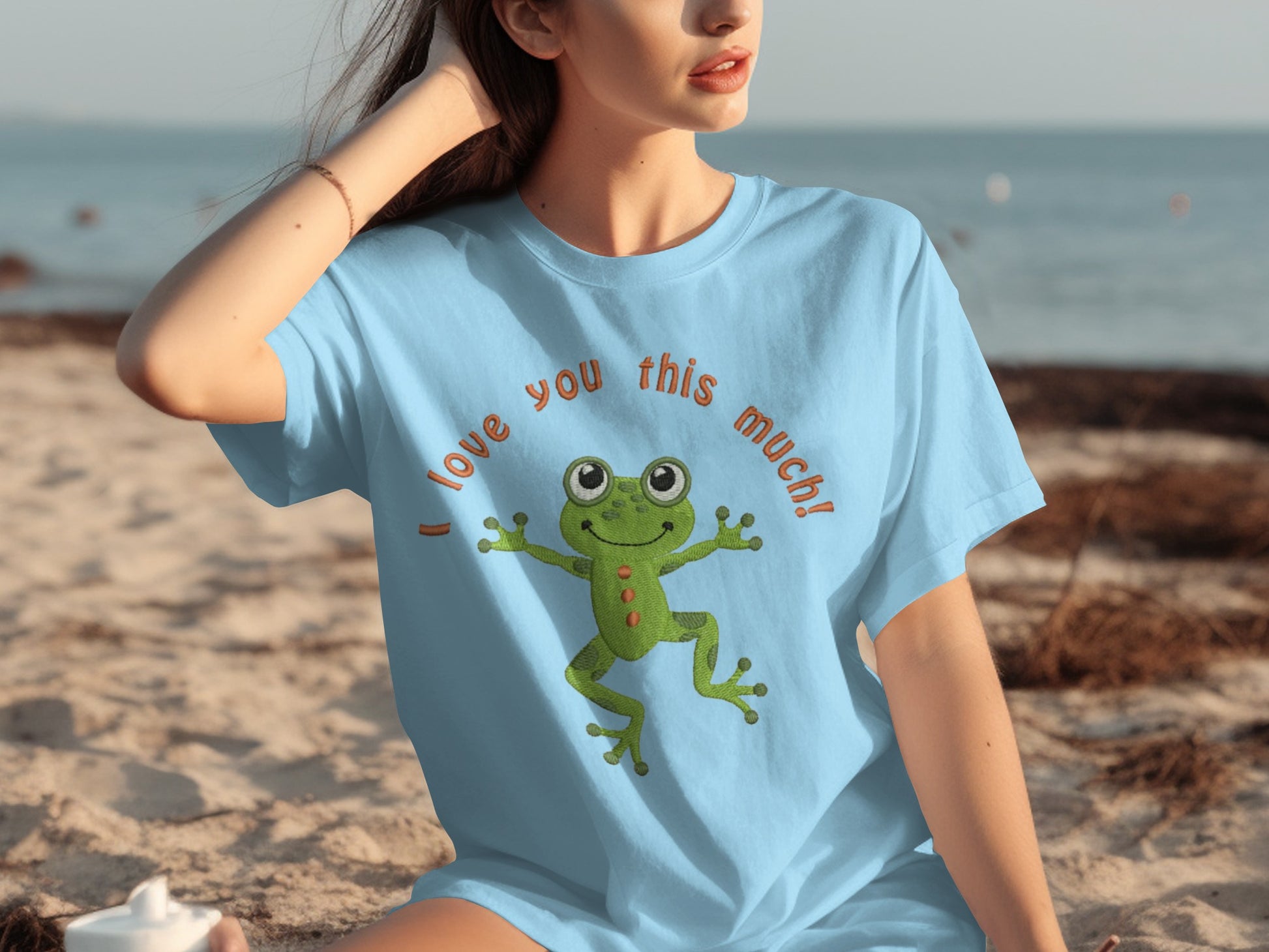 I Love You This Much Frog Graphic T-Shirt