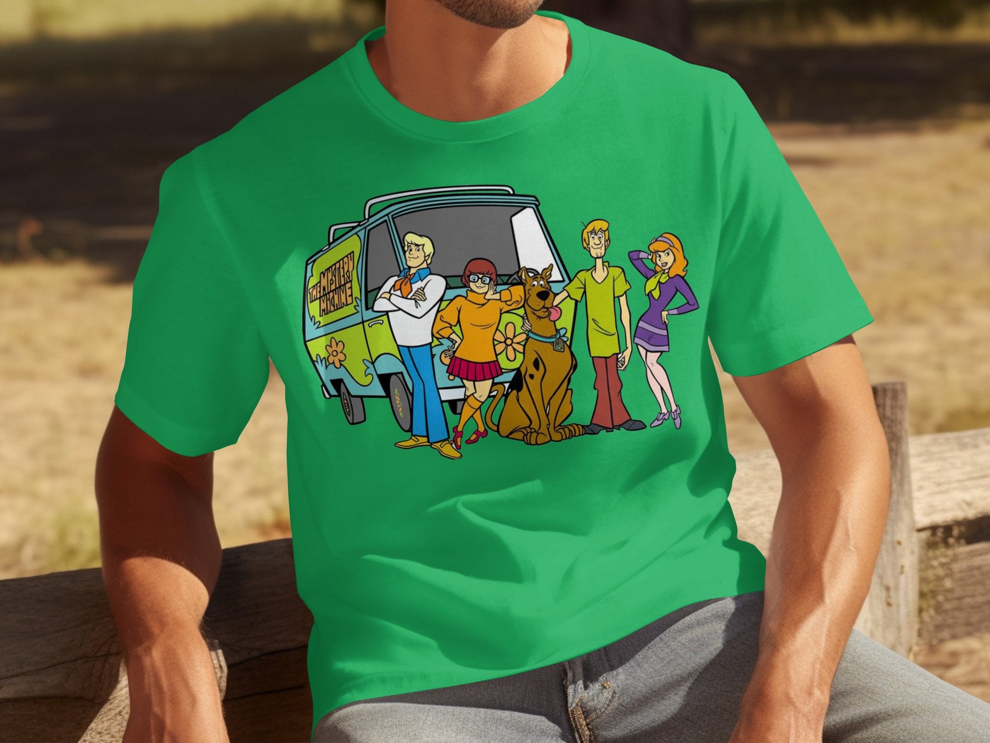 Scooby-Doo Gang and Mystery Machine Design T-Shirt