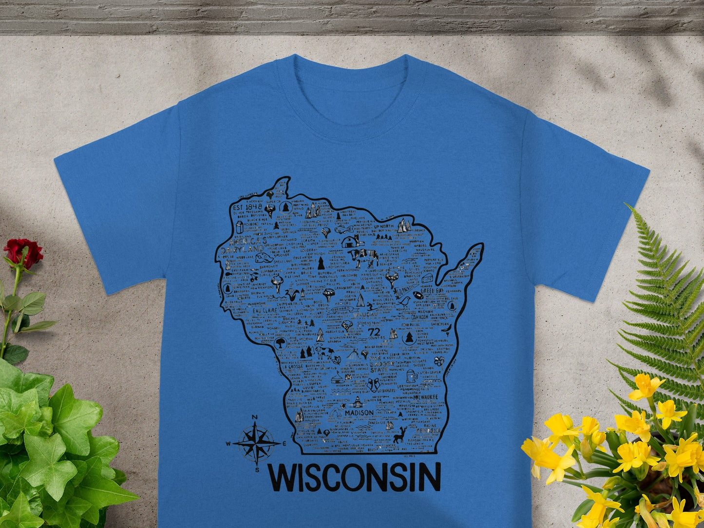 Wisconsin State Outline Map Design Shirt Product