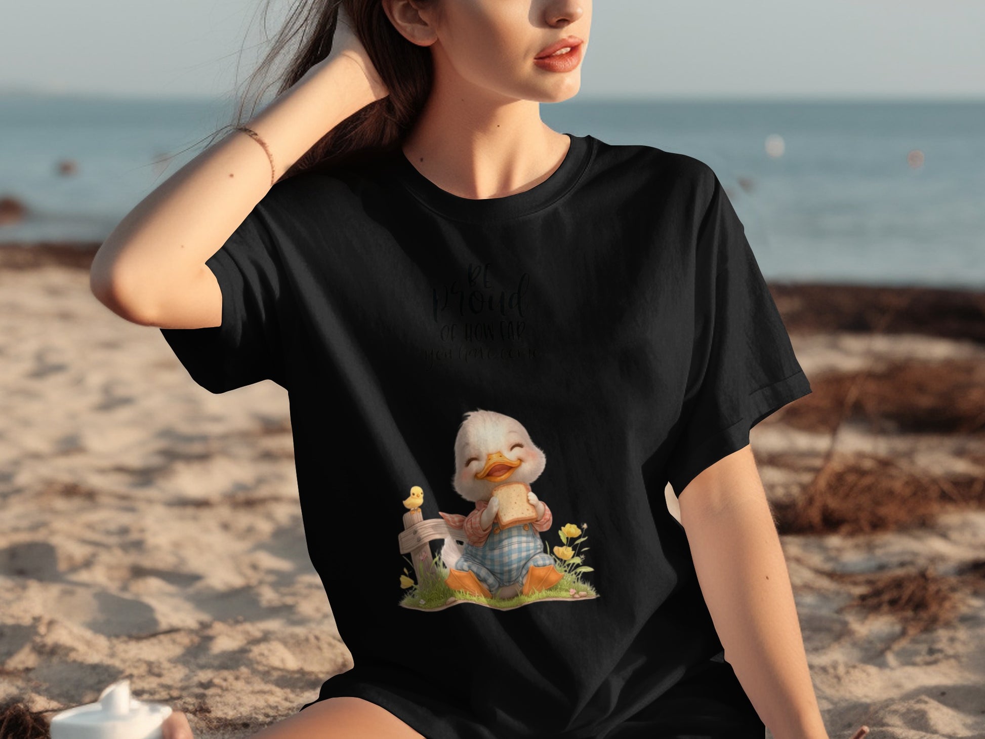 Cute Cartoon Duck Eating Bread Black T-Shirt