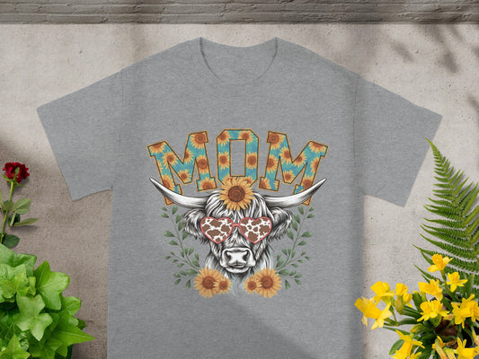 Cute Sunflower Mom Design Highland Cow Shirt