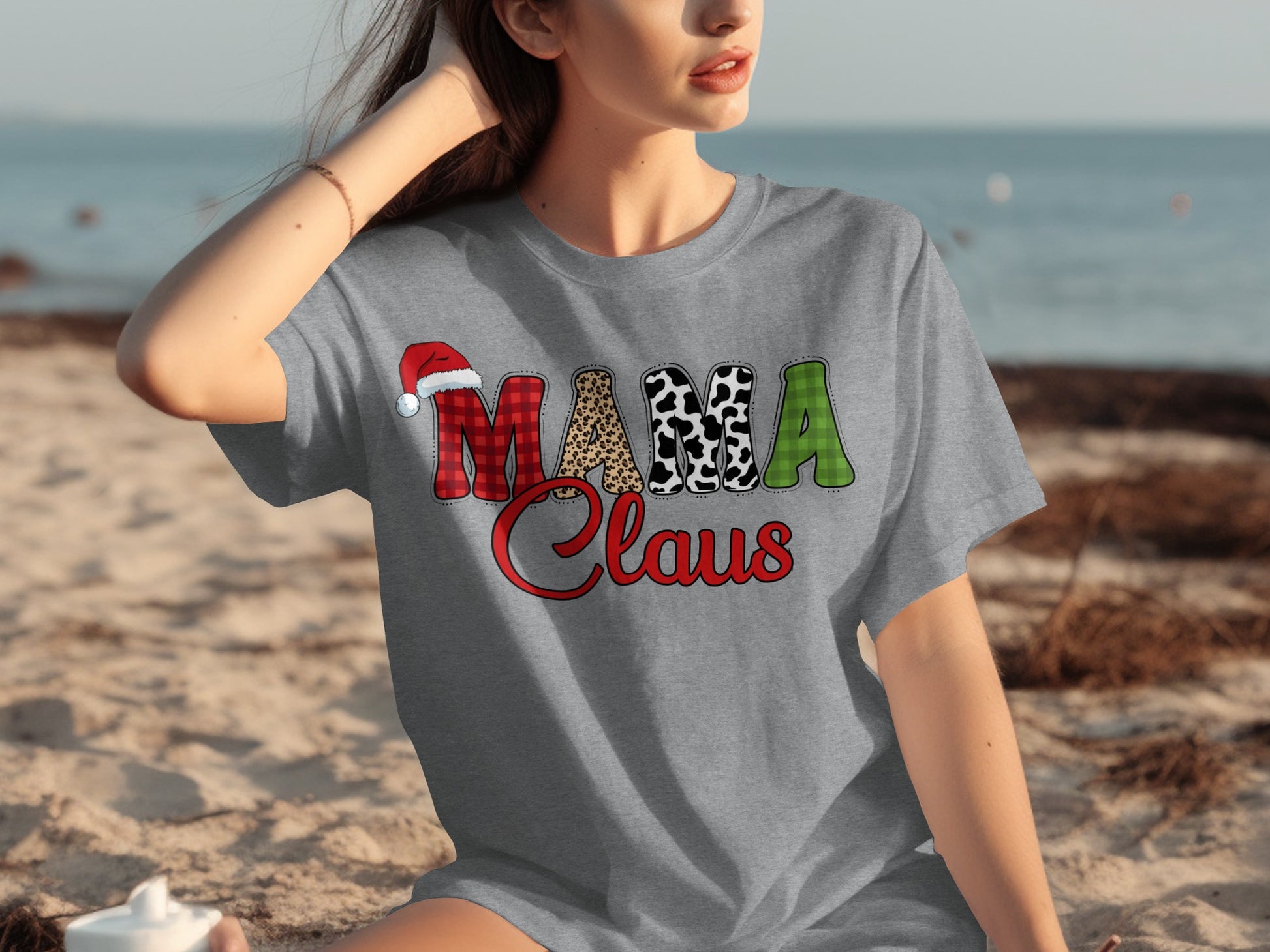 Mama Claus Christmas Graphic Tee for Holiday Season