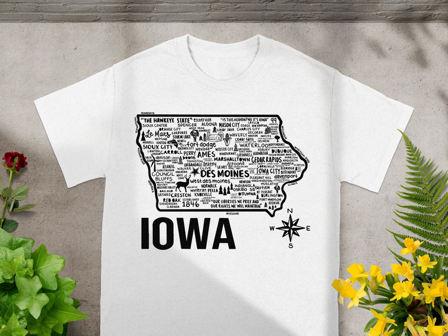 Iowa Map Design T-Shirt with State Landmarks