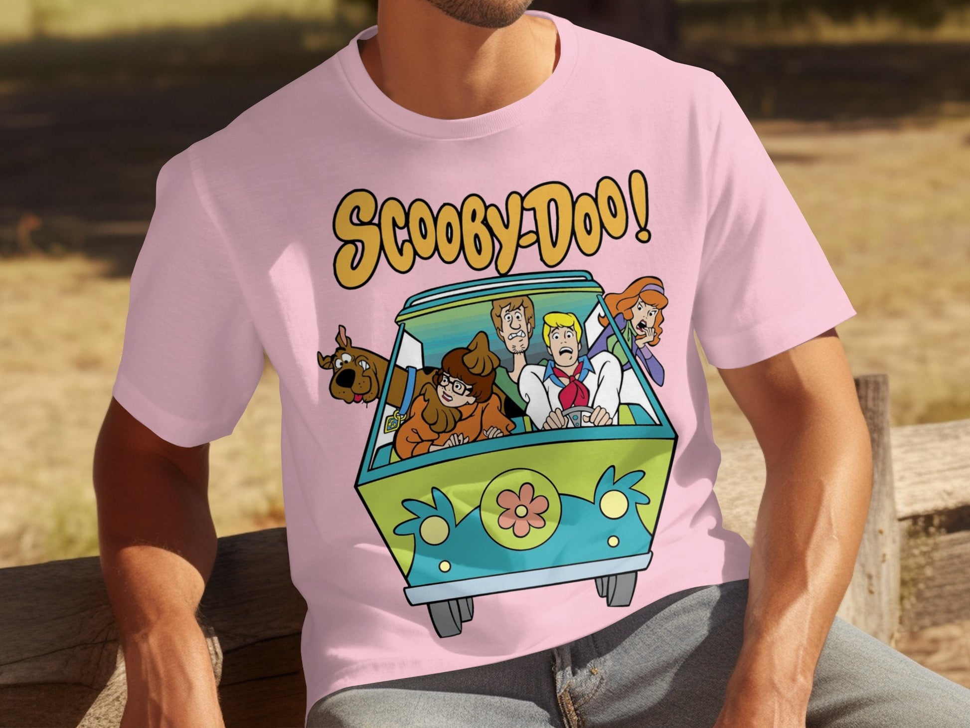 Scooby-Doo Animated Characters Group Pink T-Shirt