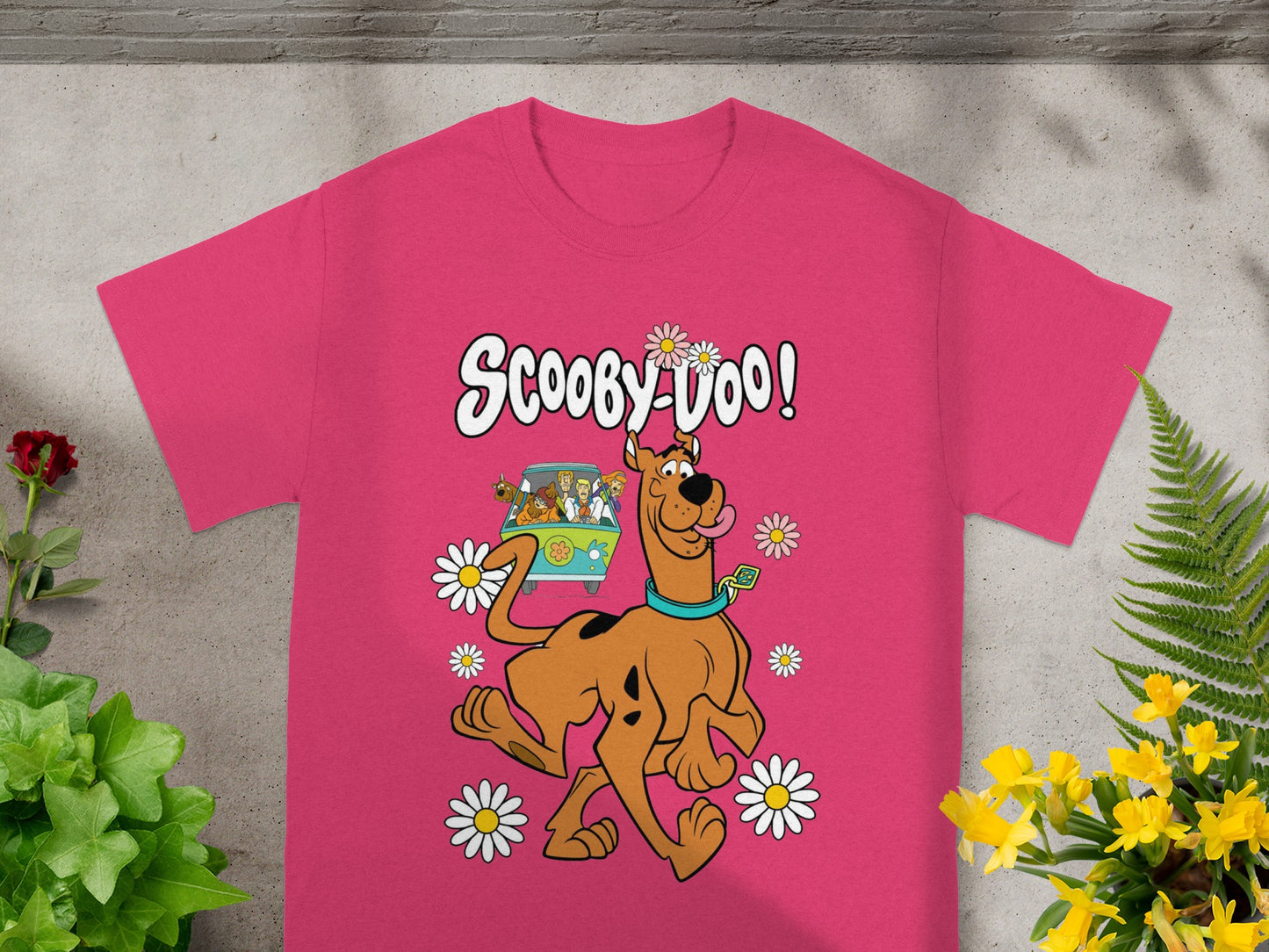 Scooby-Doo graphic with Scooby and his friends in the Mystery Machine.