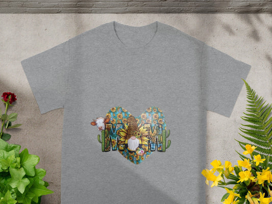 Heart Shaped Mom Pattern with Animals Print T-shirt