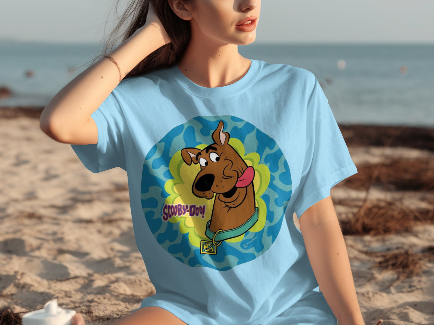 Scooby-Doo Graphic Design T-shirt on the Beach