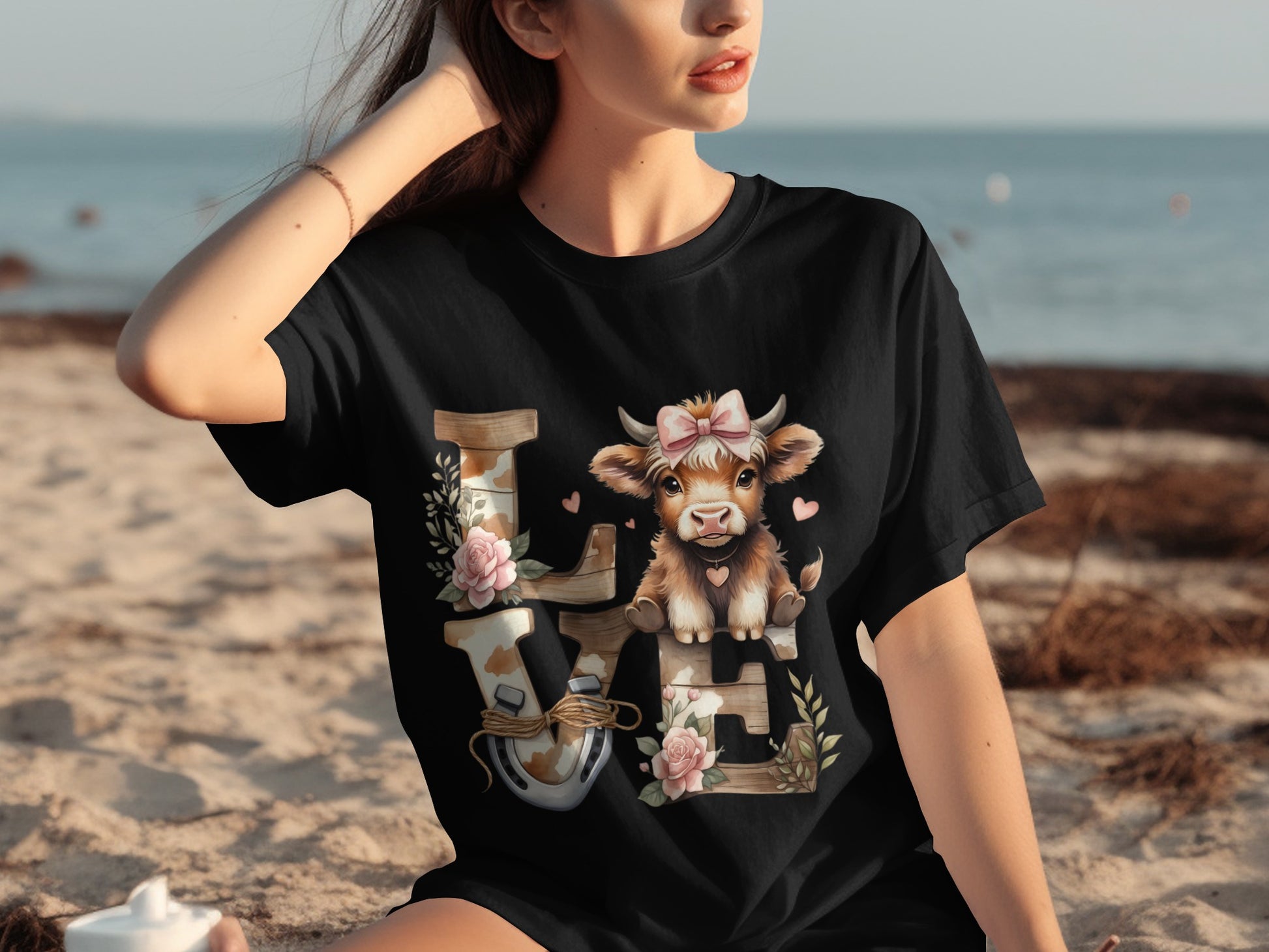 Cute Cow Love Graphic Design Black T-Shirt
