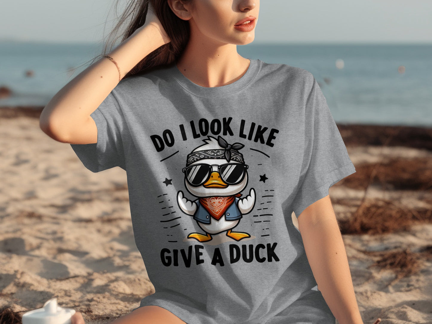 Do I Look Like Give A Duck Graphic T-shirt