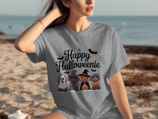 Cute Happy Halloweenie Dachshund Dogs T-Shirt