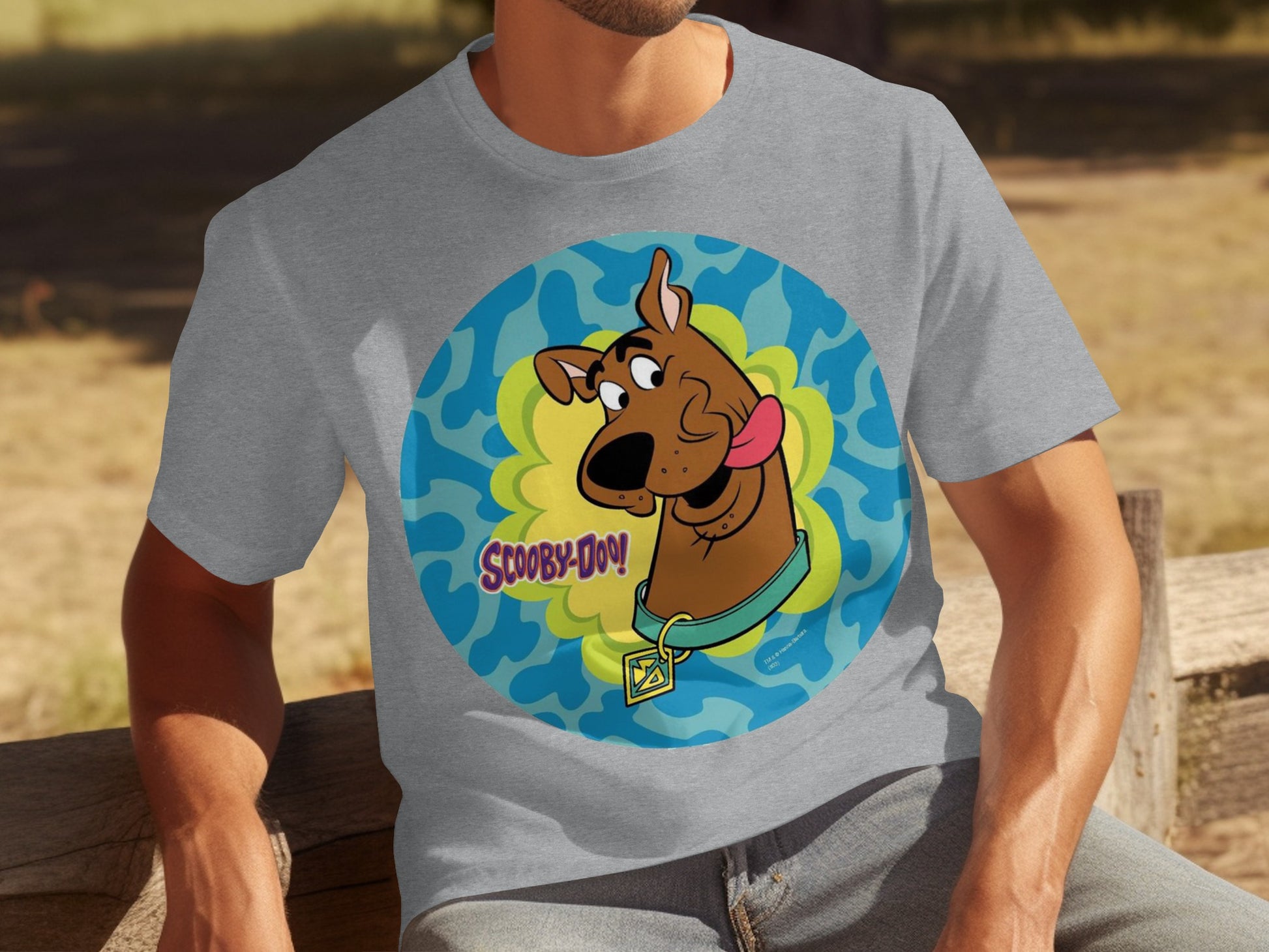 Scooby-Doo Colorful Graphic Design T-shirt