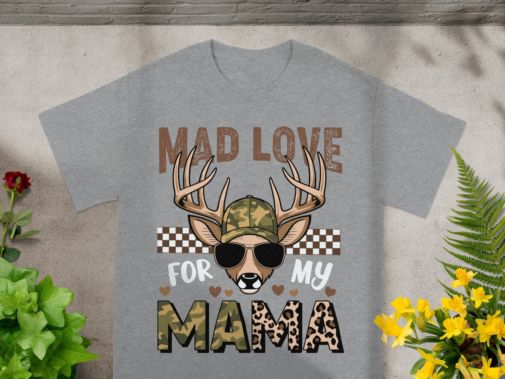 Grey t-shirt with text "MAD LOVE FOR MY MAMA" and deer graphic.