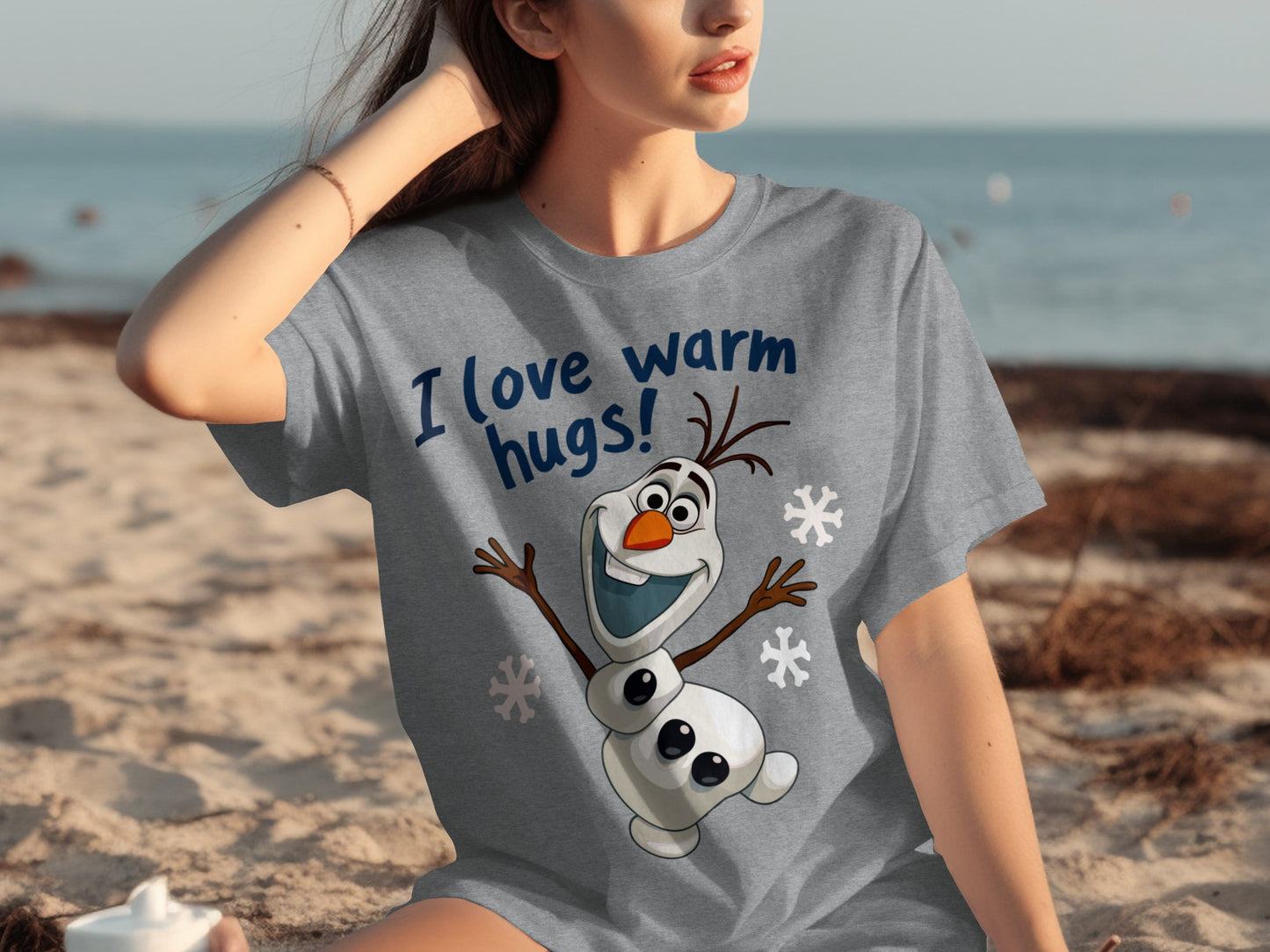 I Love Warm Hugs Fun Graphic T-Shirt With Olaf Design